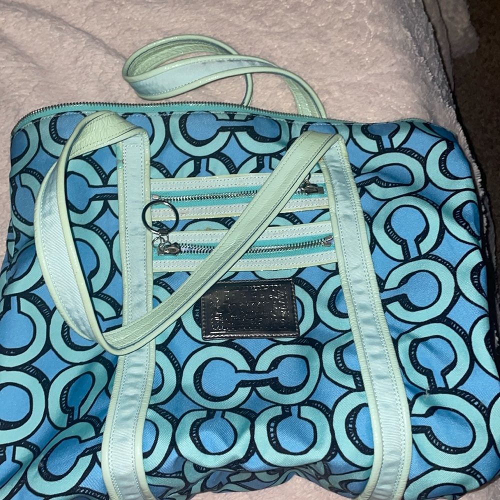 Coach poppy purse (Hit me with offers need gone asap!)